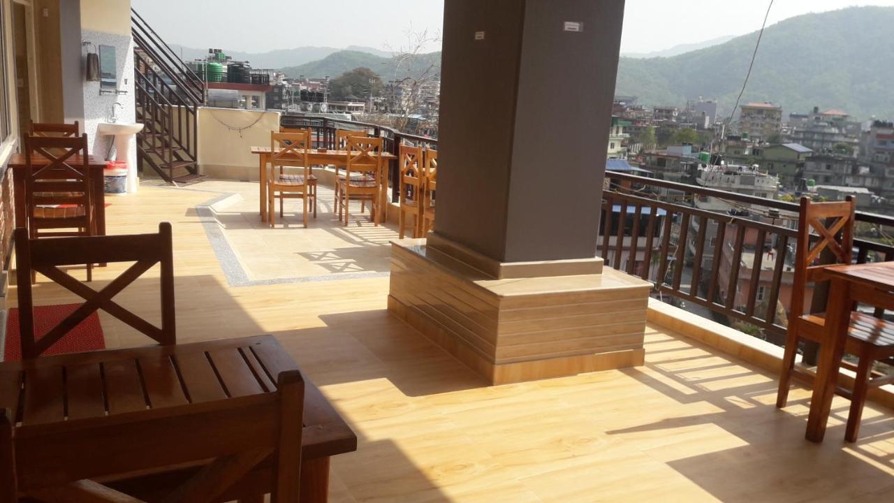 Beli Guest House Pokhara Exteriör bild