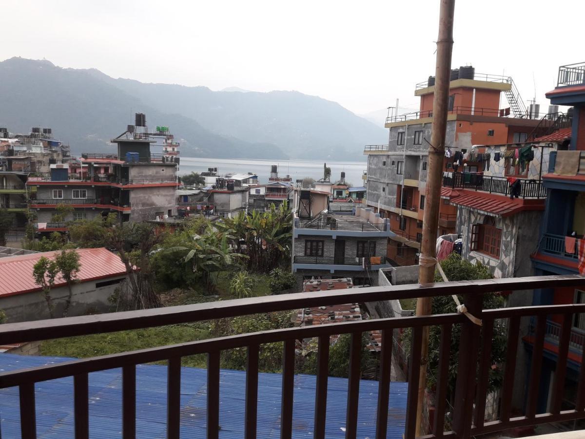 Beli Guest House Pokhara Exteriör bild