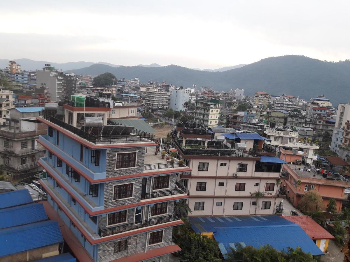 Beli Guest House Pokhara Exteriör bild