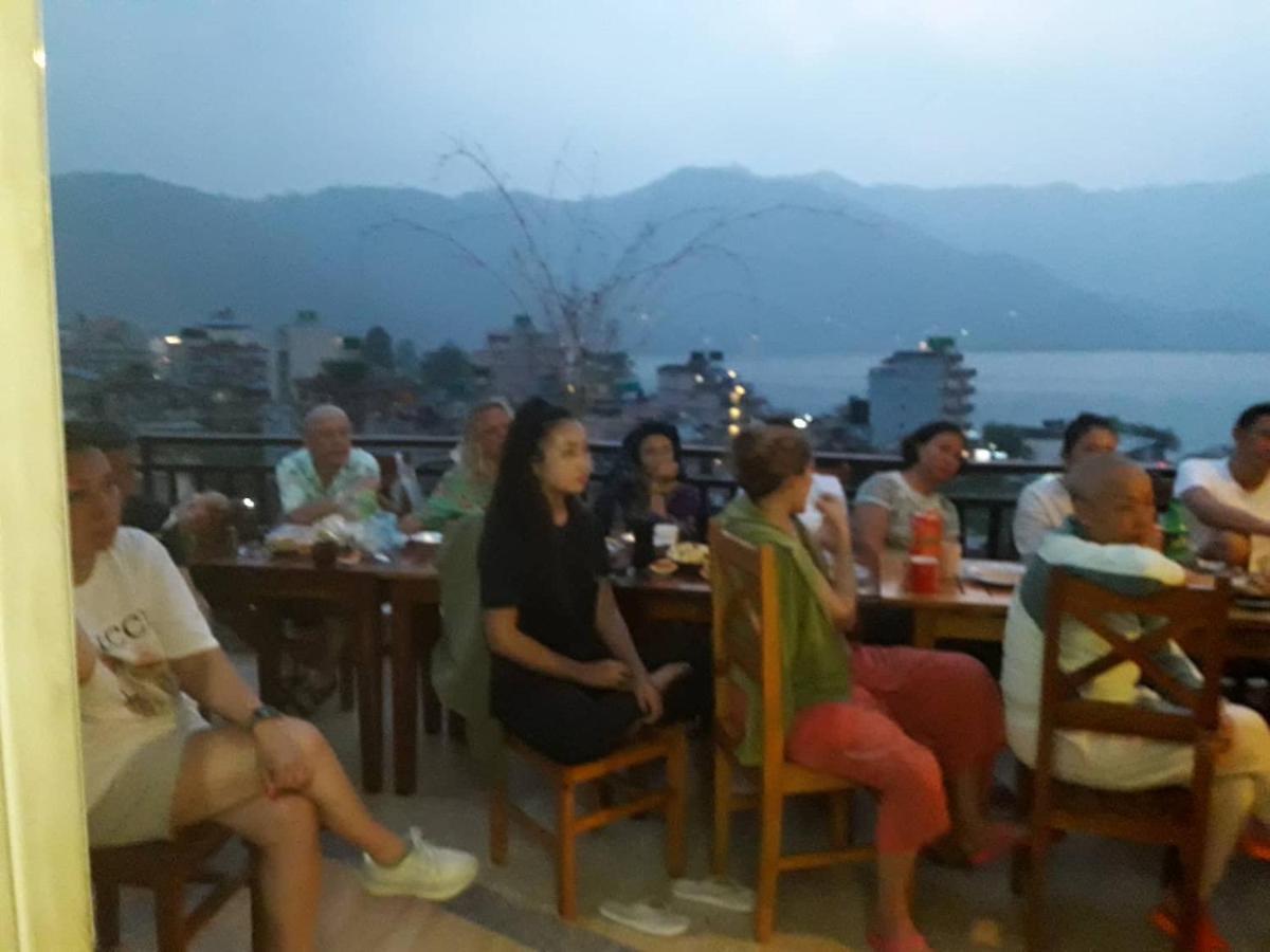 Beli Guest House Pokhara Exteriör bild