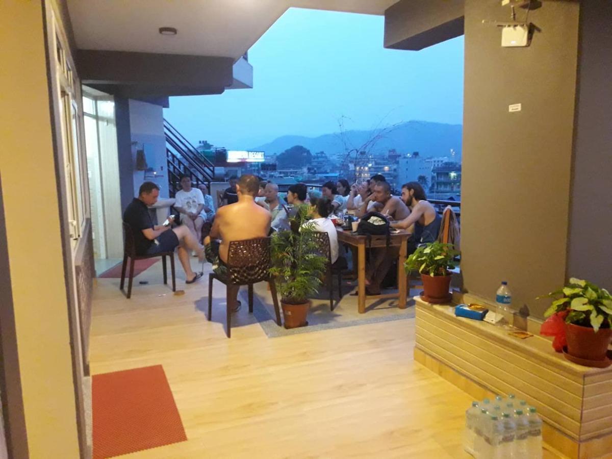 Beli Guest House Pokhara Exteriör bild