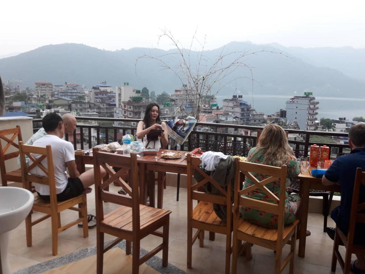 Beli Guest House Pokhara Exteriör bild