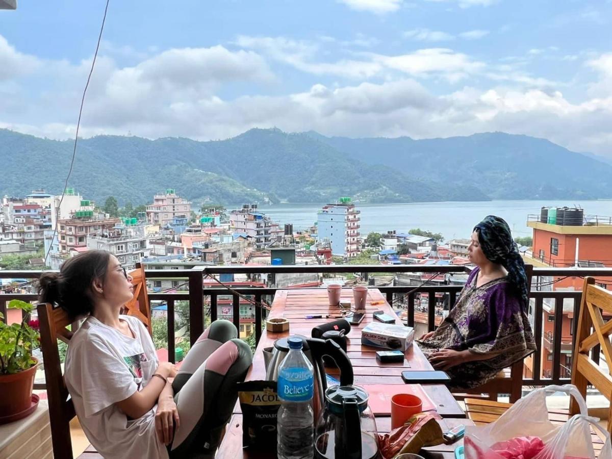 Beli Guest House Pokhara Exteriör bild