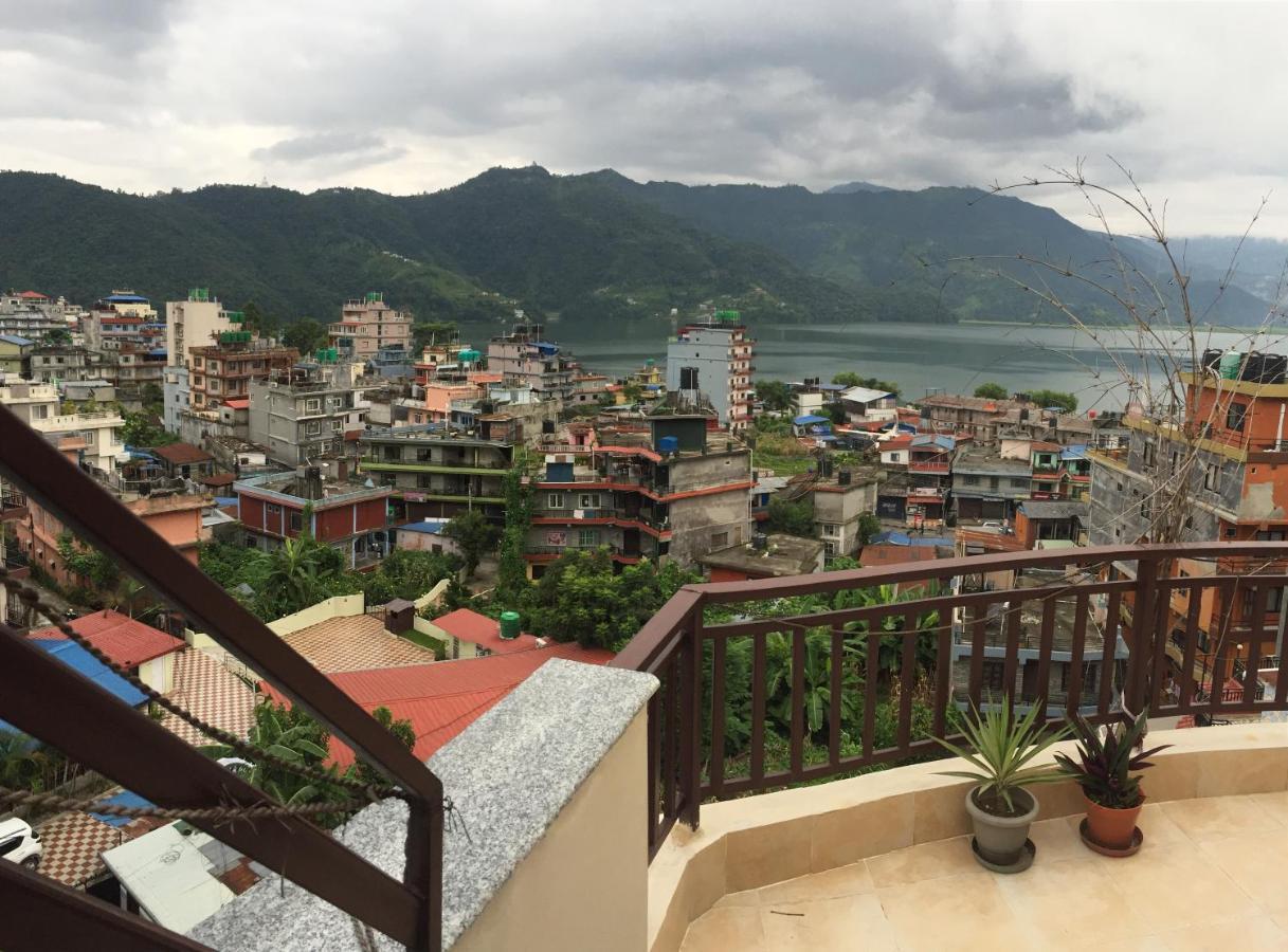 Beli Guest House Pokhara Exteriör bild